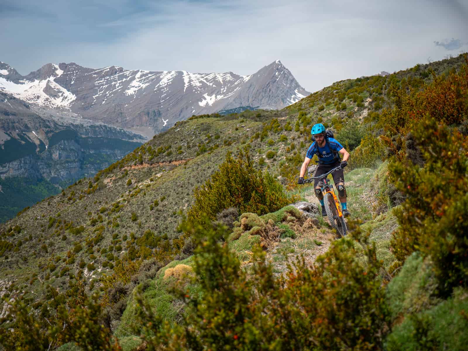 Bicicleta de montaña en los Pirineos