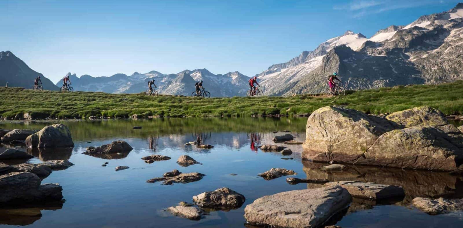 ultimate pyrenees mountain bike holiday